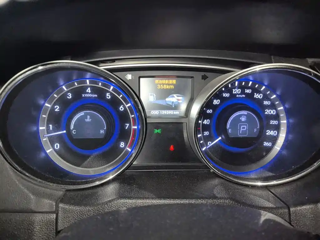 Hyundai Sonata — миниатюра 7