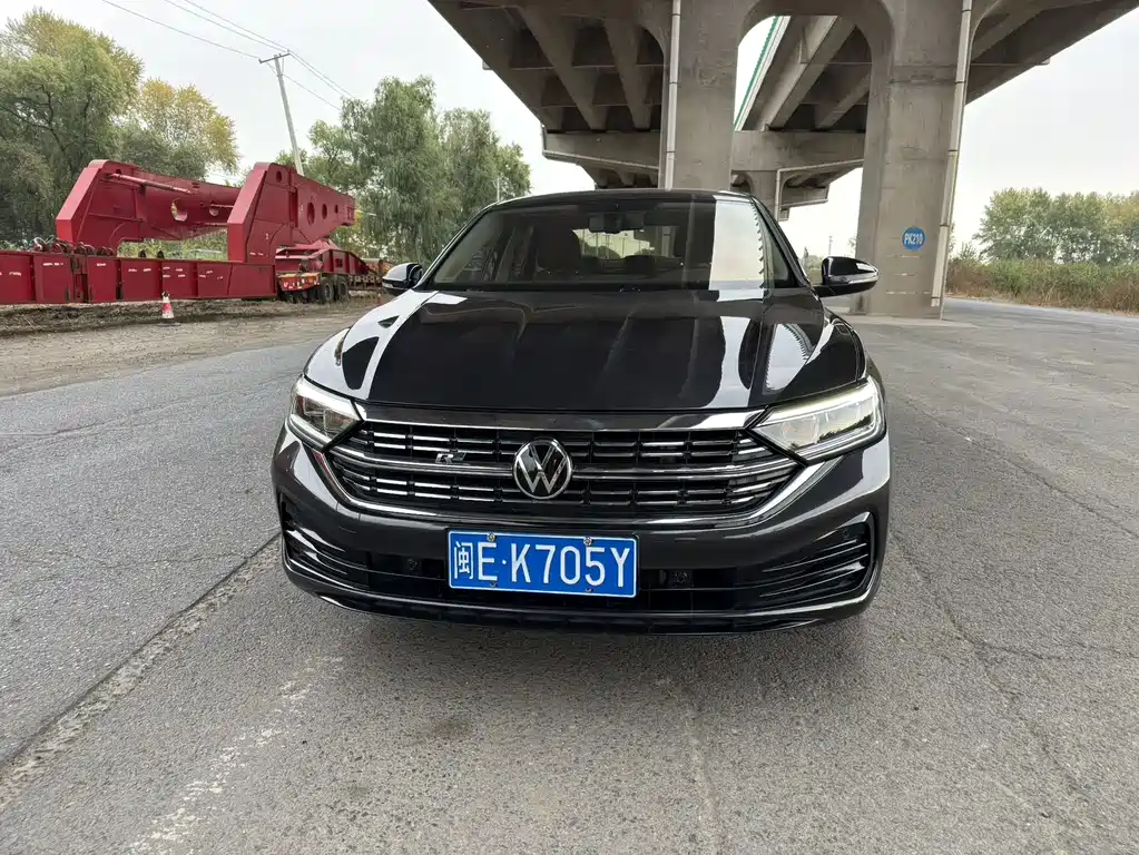 Volkswagen Sagitar — миниатюра 2