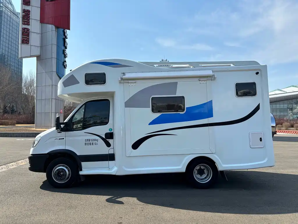 IVECO Ousheng — миниатюра 6