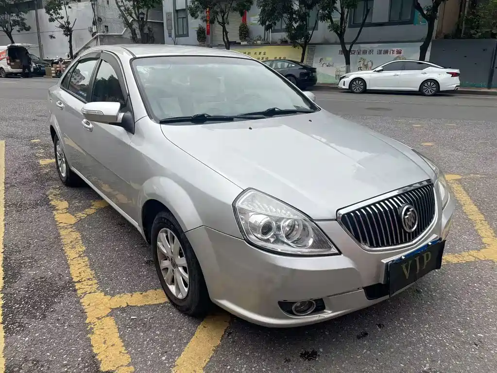 Buick Excelle 1.6LE-MT, фото 3