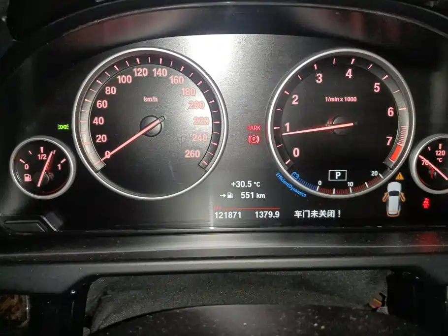 BMW X5 (Import) — миниатюра 14