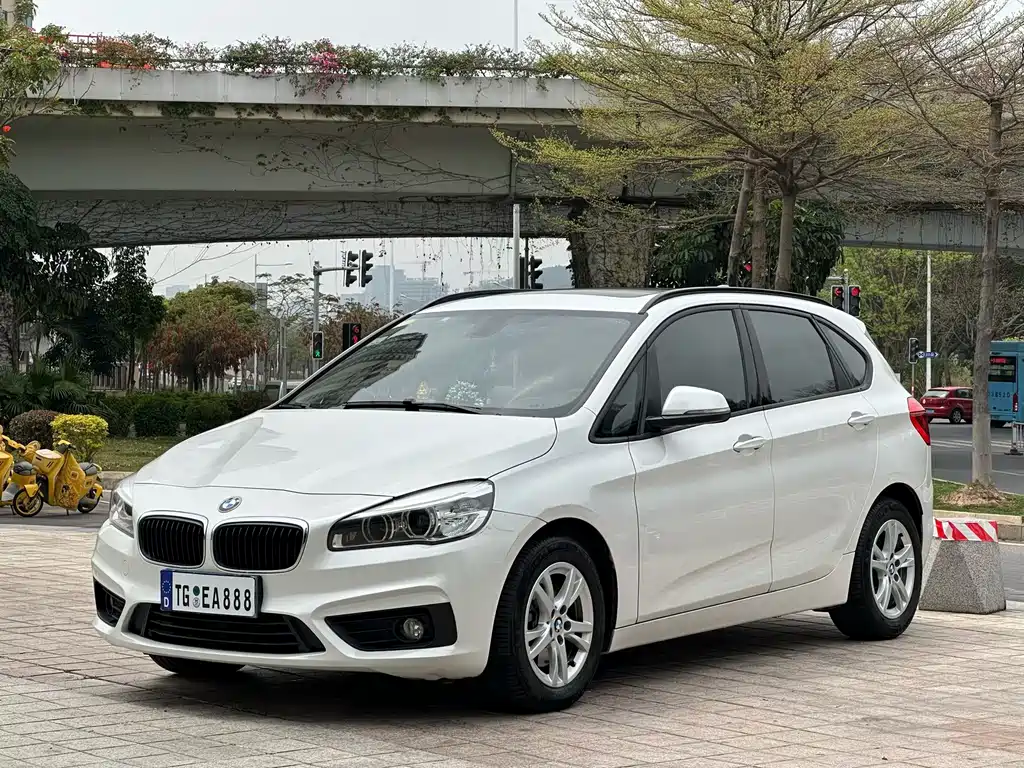 BMW 2 Series Active Tourer 2016