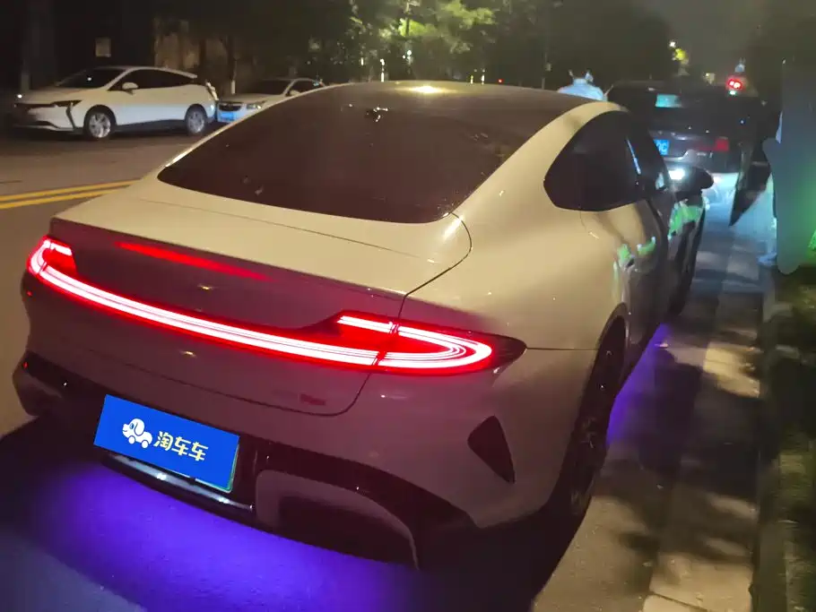 Xiaomi SU7 — миниатюра 3