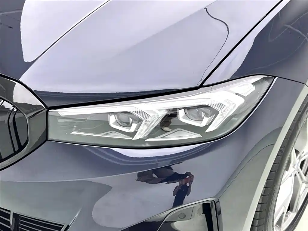 BMW i3 2025 eDrive 35 L