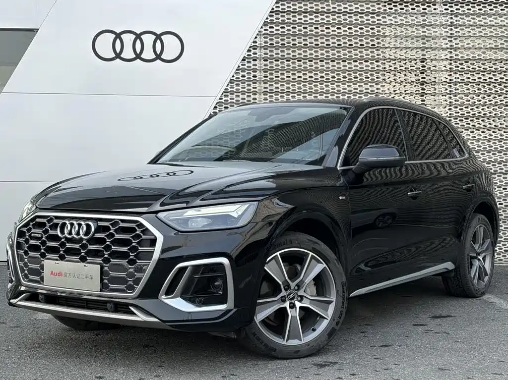 Купить Audi Q5L