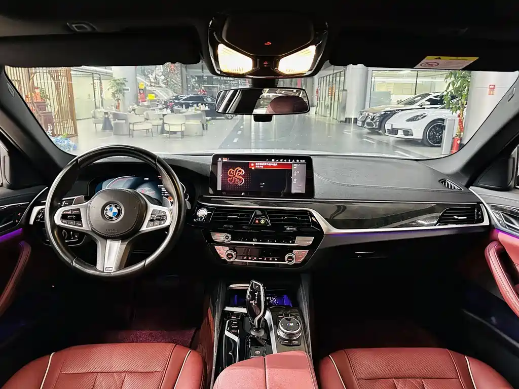BMW 5 Series — миниатюра 5