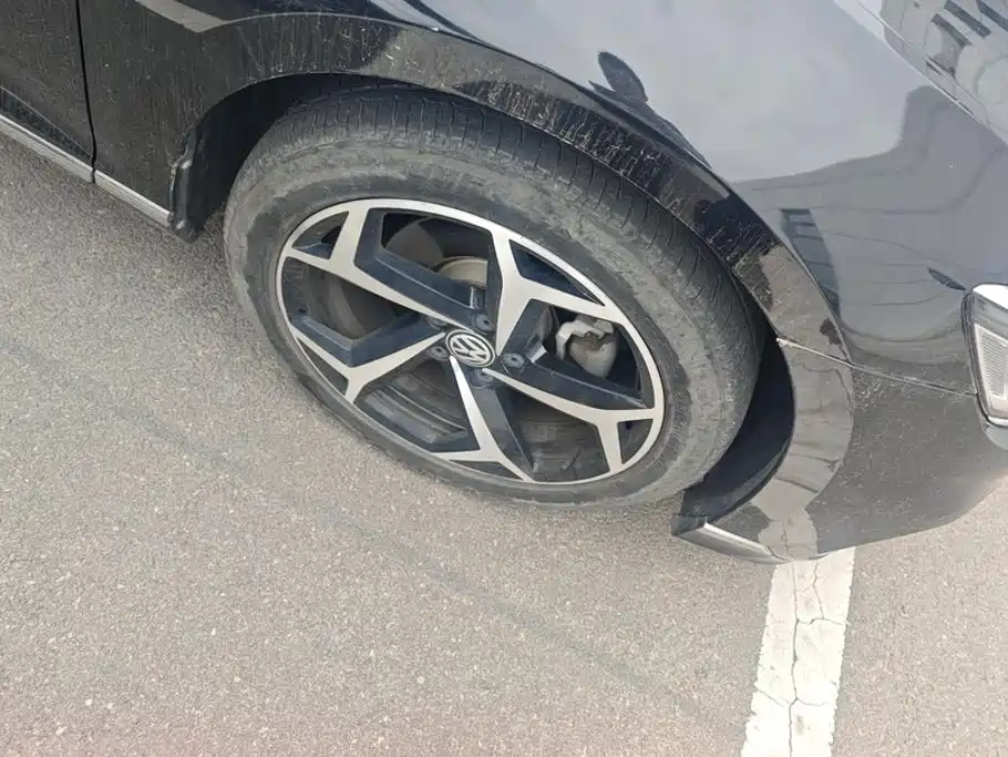 Volkswagen Magotan — миниатюра 6