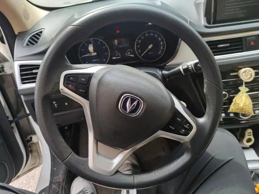 Changan V7 — миниатюра 15