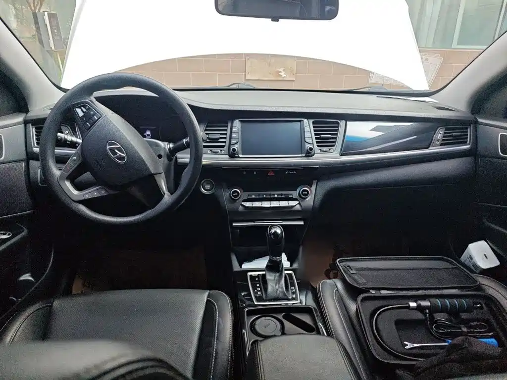 Hyundai Mistra — миниатюра 13