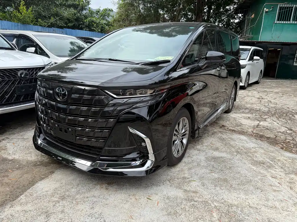 Toyota Alphard 2025 2.5L Luxury