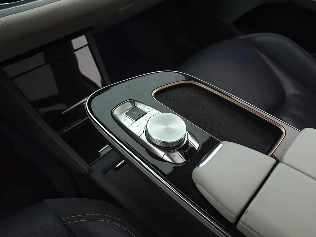 ARCFOX EXTREME FOX POLAR FOX ALPHA S