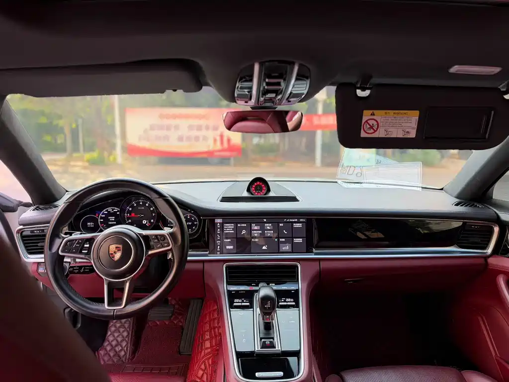 Porsche Panamera — миниатюра 8