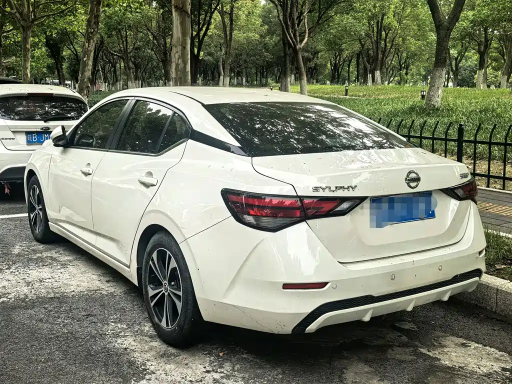 Nissan Sylphy — миниатюра 3