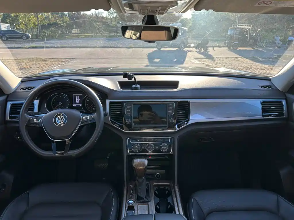 Volkswagen Teramont — миниатюра 11
