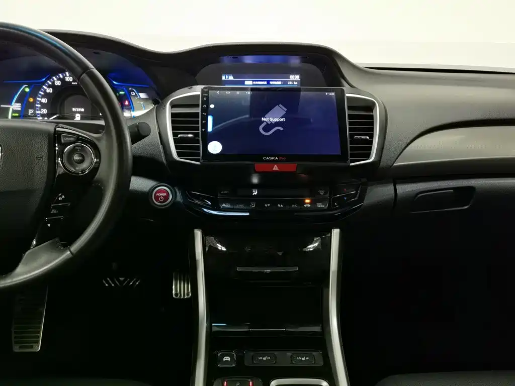 Honda Accord — миниатюра 12