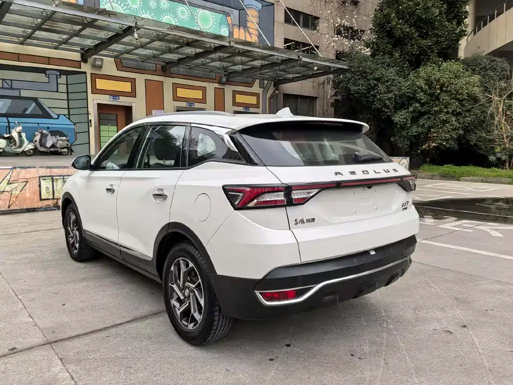 DONGFENG AX7