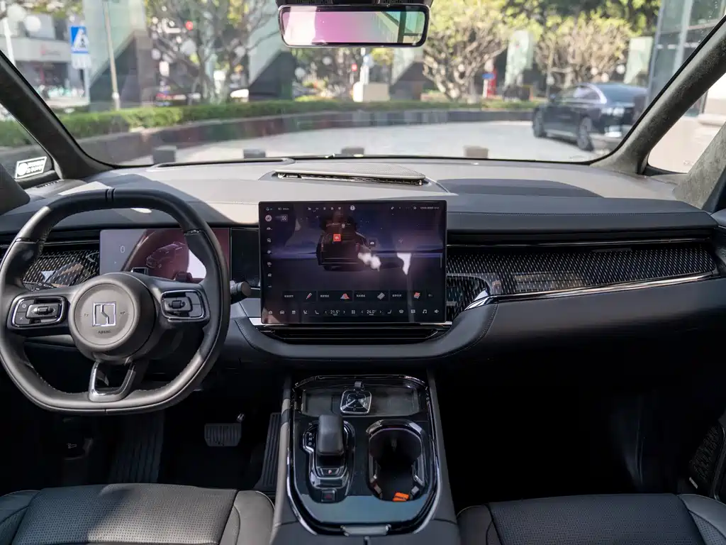 ZEEKR EXTREME KRYPTON 009