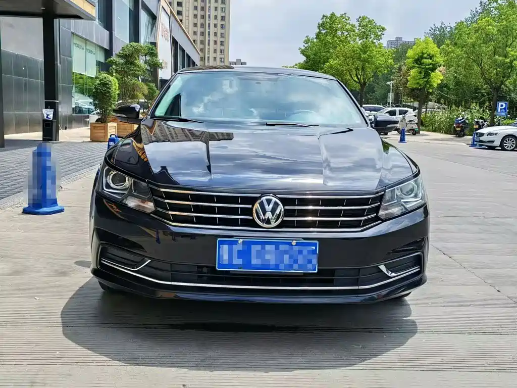 Volkswagen Passat — миниатюра 2