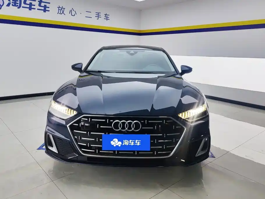 Audi A7L — миниатюра 2
