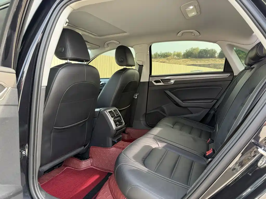 Volkswagen Passat — миниатюра 9