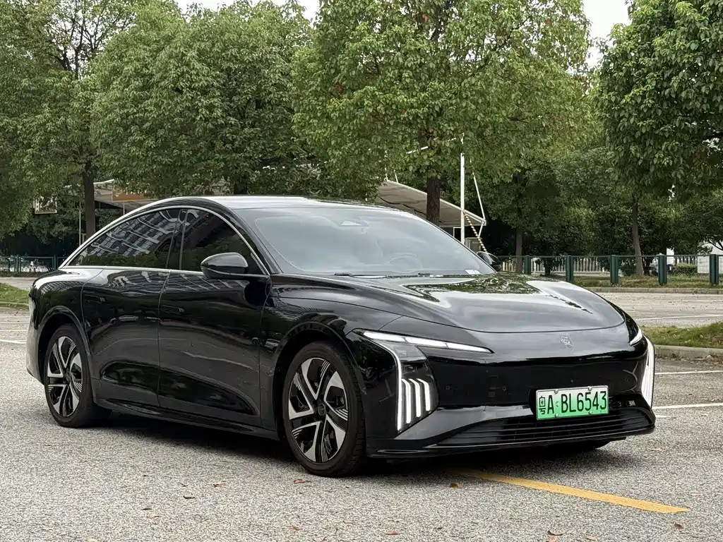 Fengxing Xinghai S7 — миниатюра 3