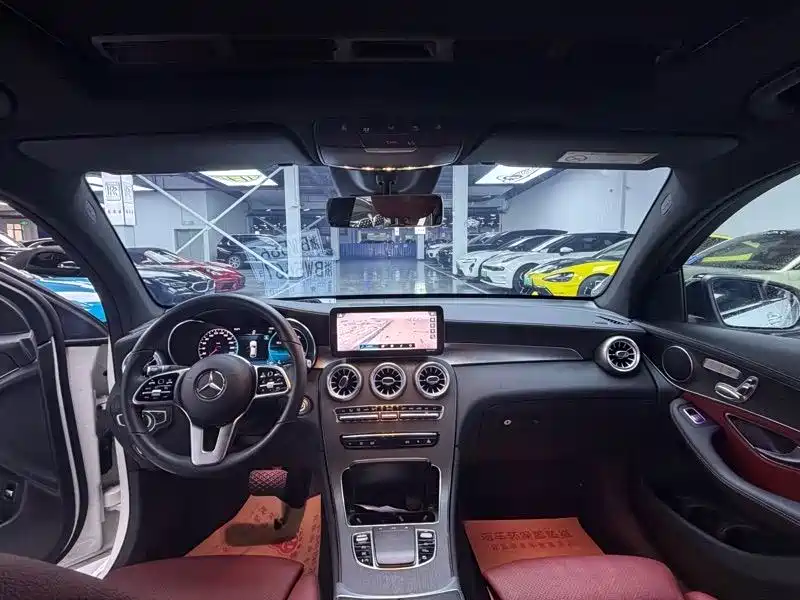 MERCEDES-BENZ GLC COUPE