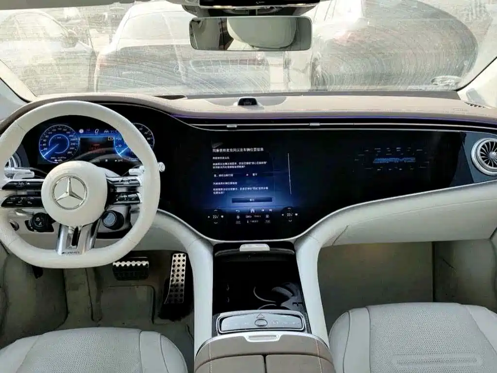 MERCEDES-BENZ EQS AMG