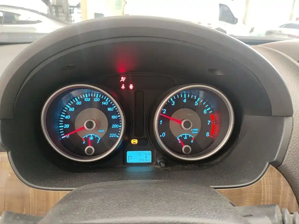 Buick Excelle — миниатюра 12