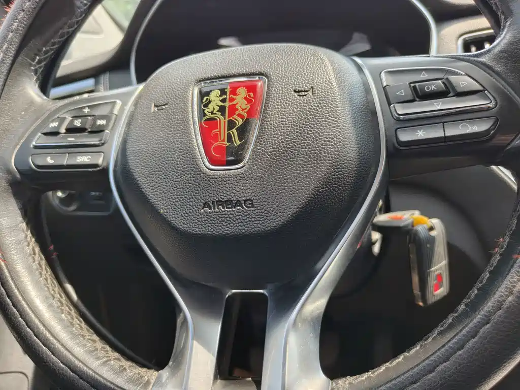 Roewe RX5 — миниатюра 8