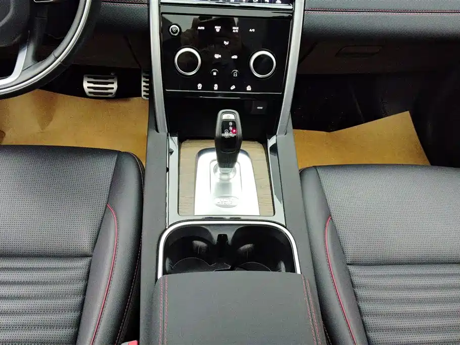 LAND ROVER DISCOVER SPORTS