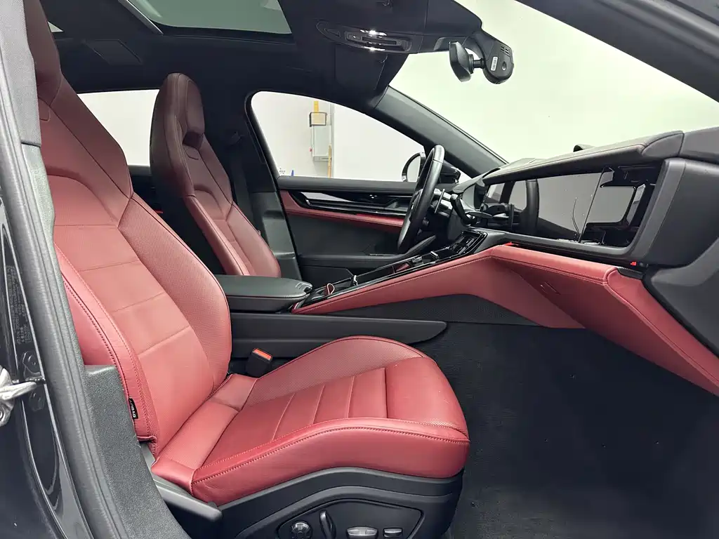 Porsche Panamera — миниатюра 13