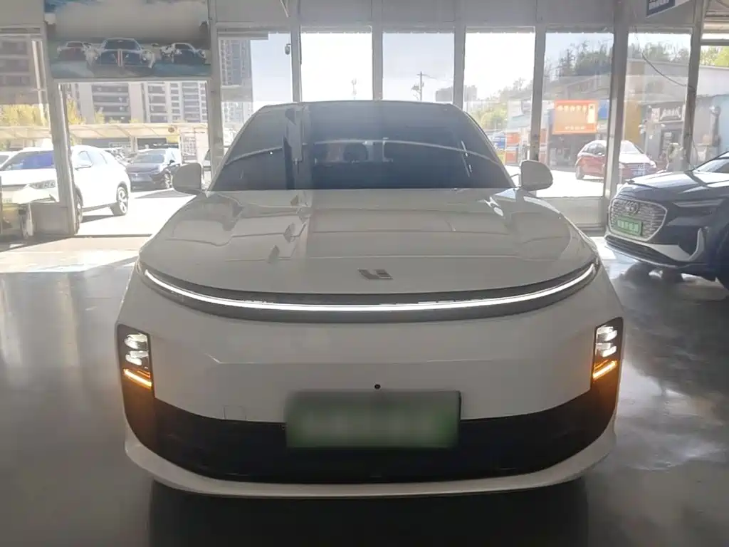 Li Auto Li L6 — миниатюра 3