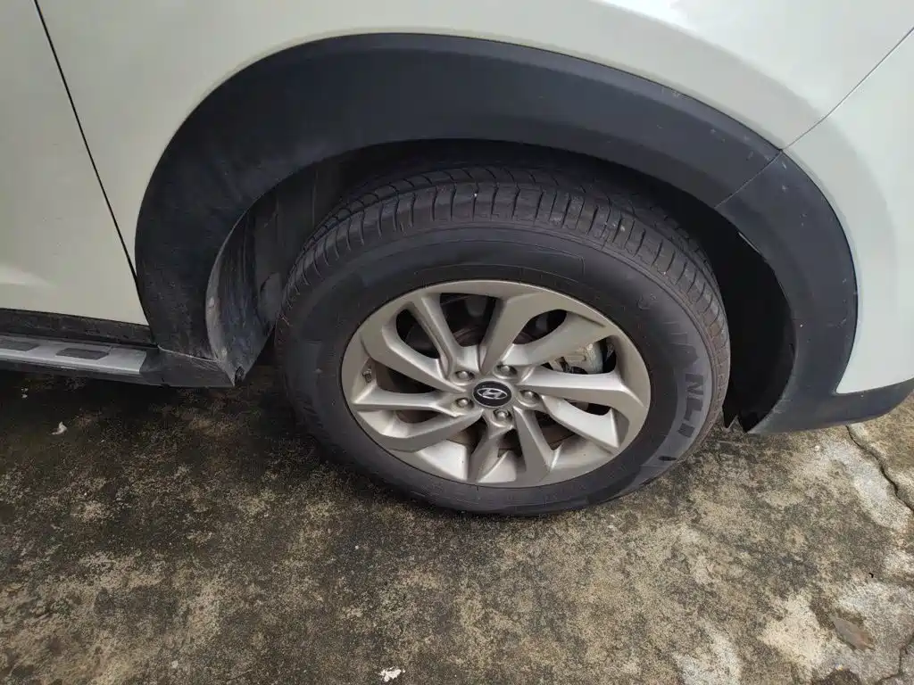 Hyundai Tucson — миниатюра 24