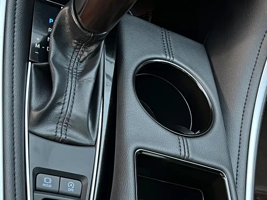 Toyota Avalon — миниатюра 12