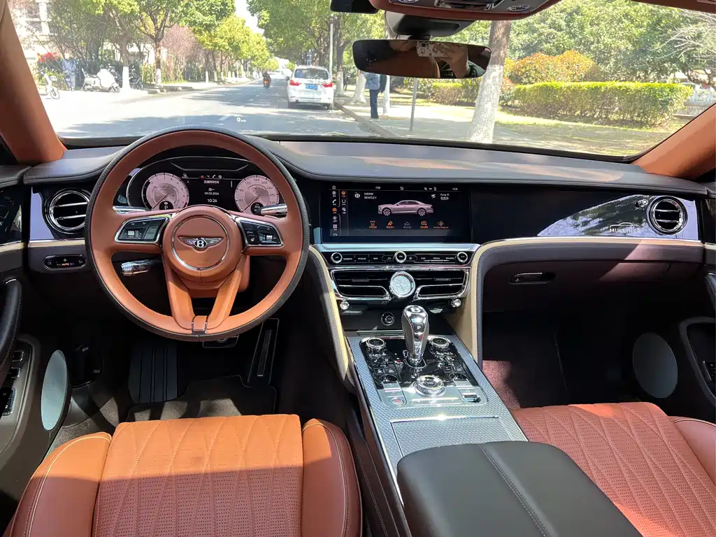 BENTLEY FLYING SPUR PLUG IN HYBRID