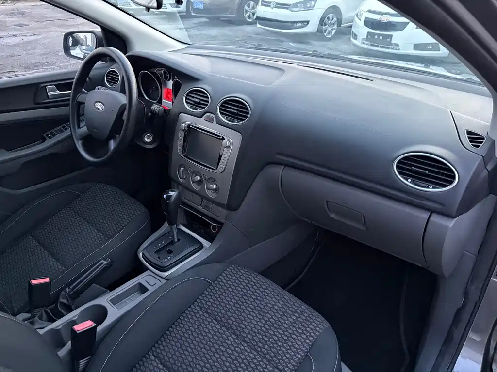 Ford Focus — миниатюра 14
