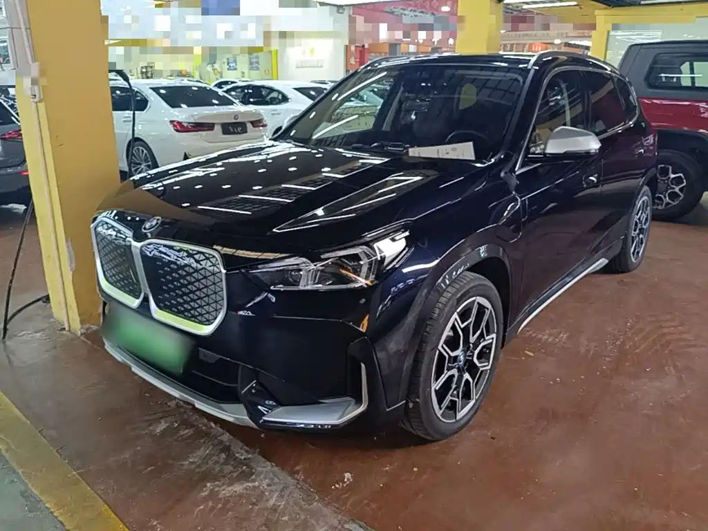 BMW iX1 — миниатюра 2