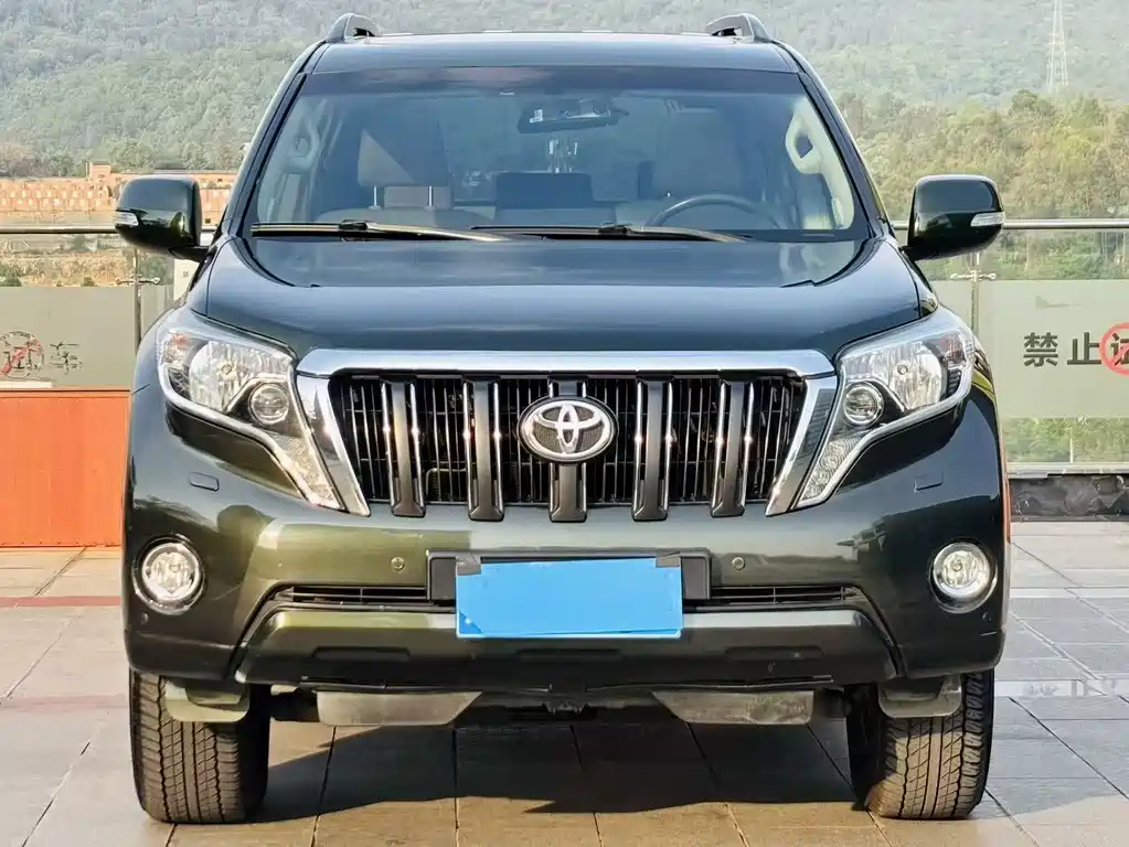Toyota Land Cruiser Prado 2014 4.0L AT TX