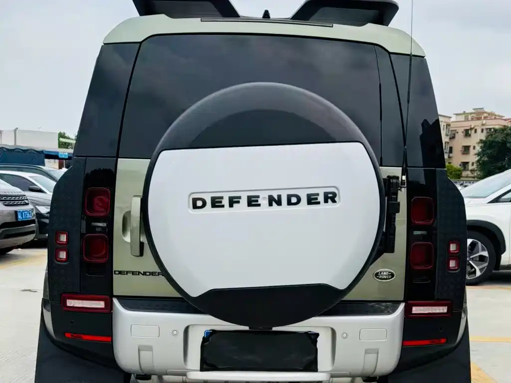 Land Rover Land Rover Defender 2020 110 P400