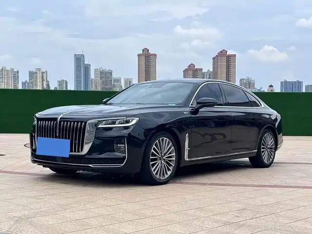 RED FLAG HONGQI H9 2020
