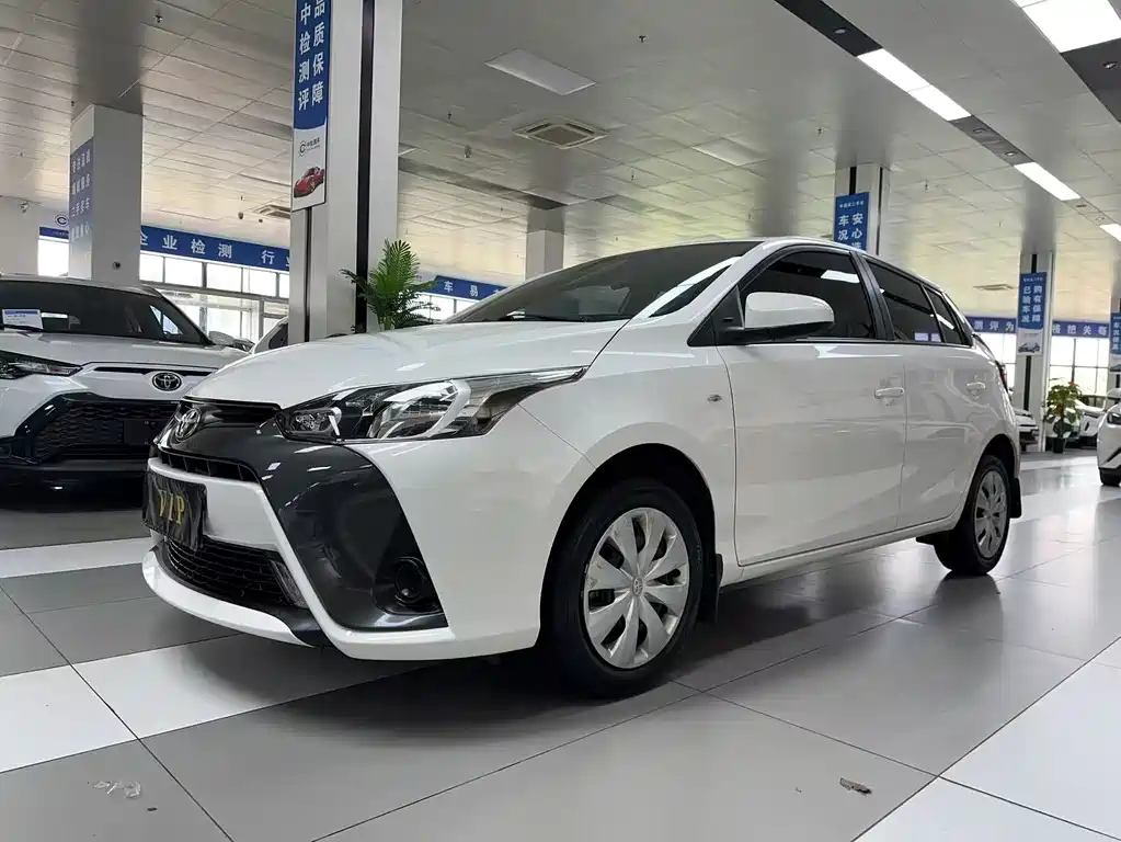 TOYOTA YARIS L ZHIXUAN