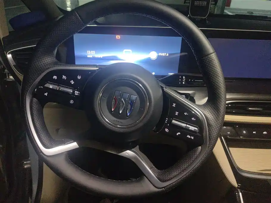 BUICK GL8 NEW ENERGY