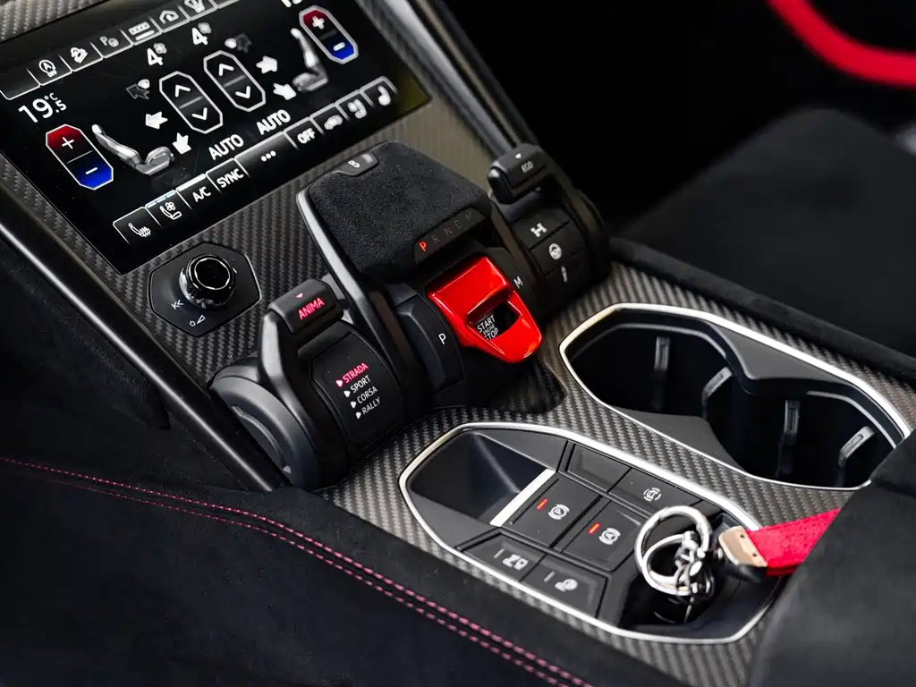 Lamborghini Urus — миниатюра 26