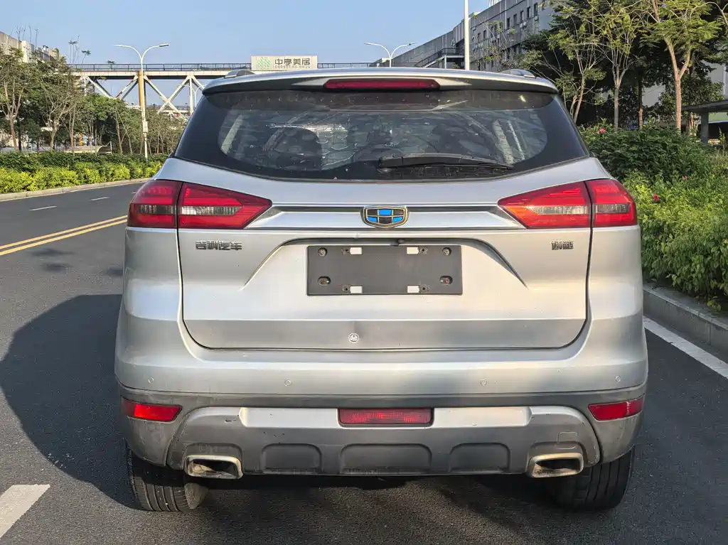 Geely Boyue — миниатюра 10