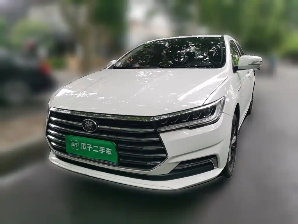 BYD Qin — миниатюра 2
