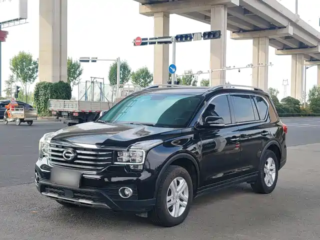 GAC Trumpchi GS7