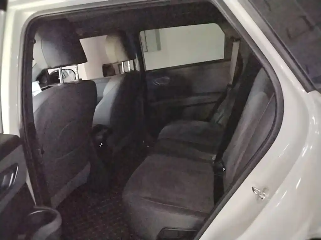 Hyundai EO — миниатюра 17