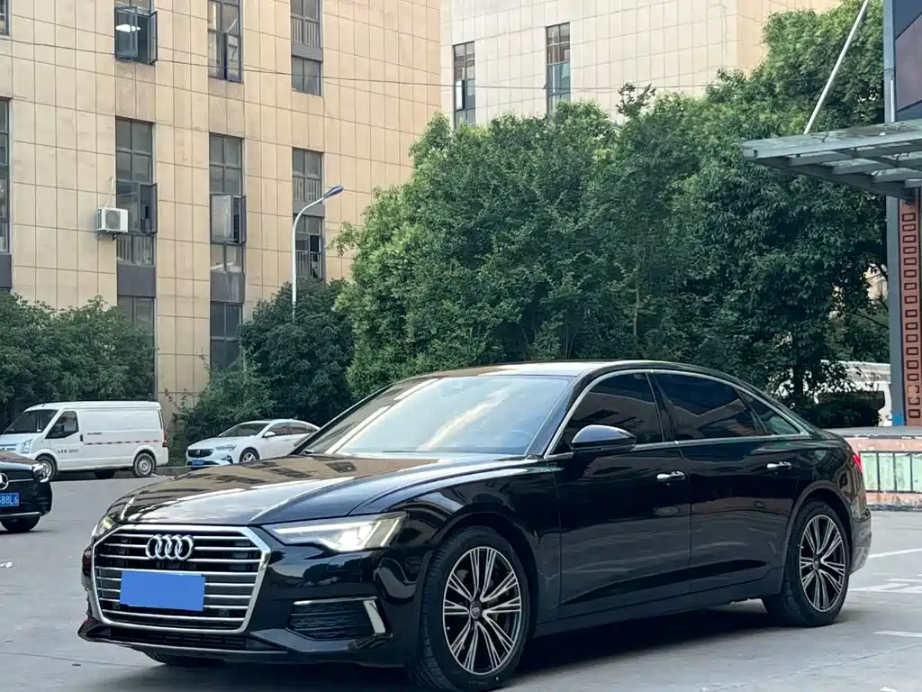 Audi A6L 2021