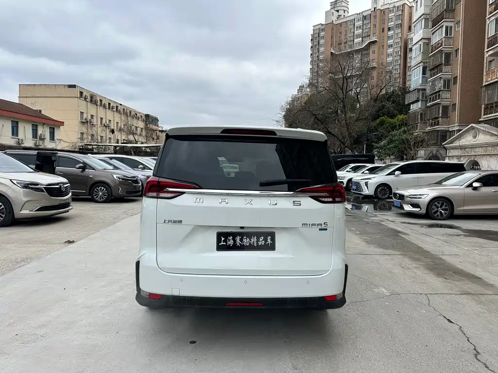 SAIC MAXUS EVERYONE 5