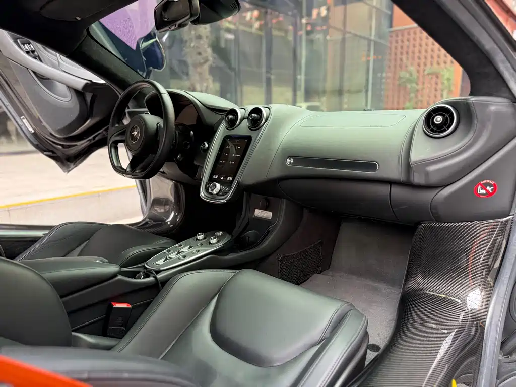McLaren GT 2022 4.0T